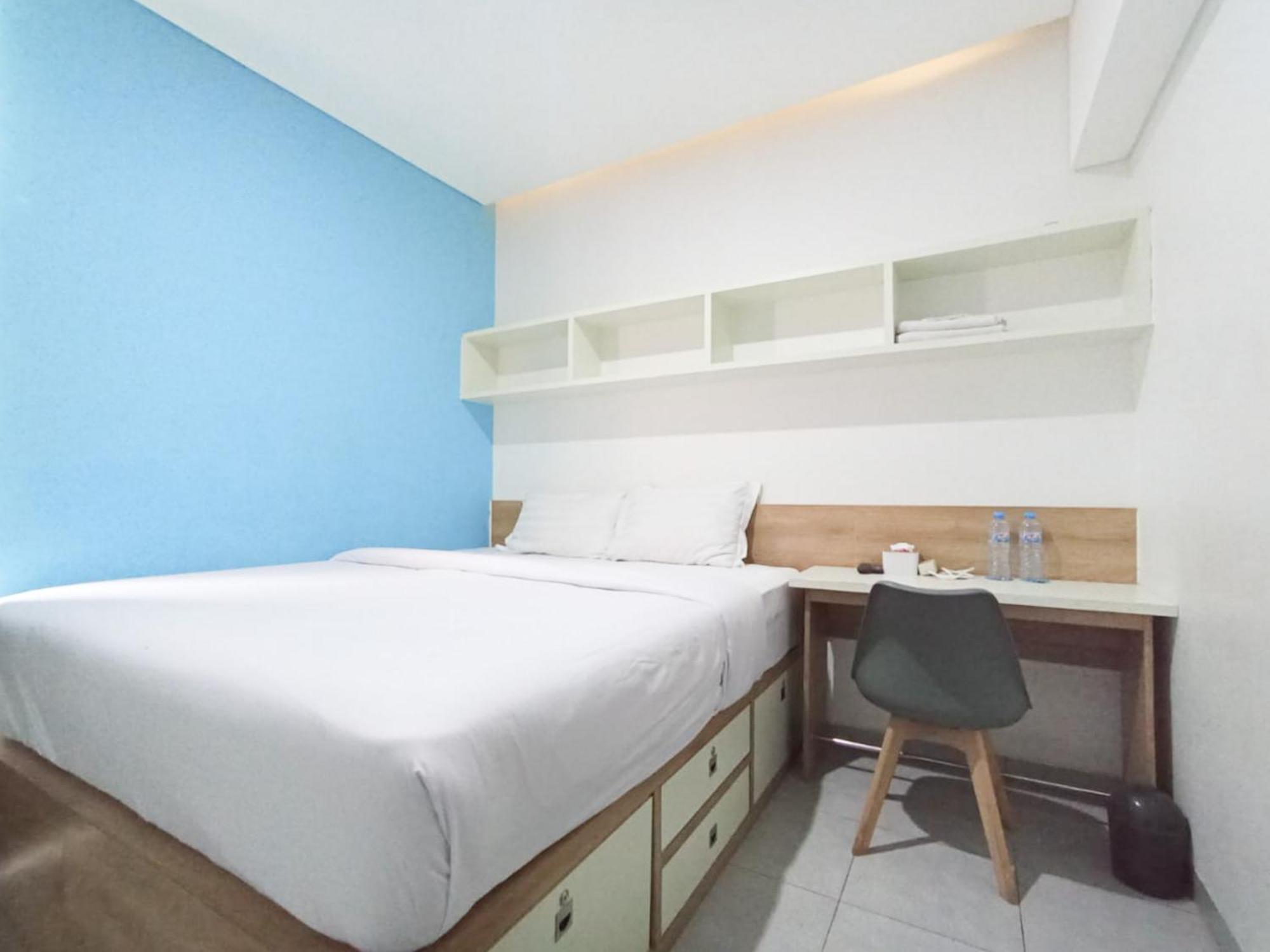 Ofo Kost Premium Kampung Inggris Pare Syariah Mitra Reddoorz Hotel Exterior photo